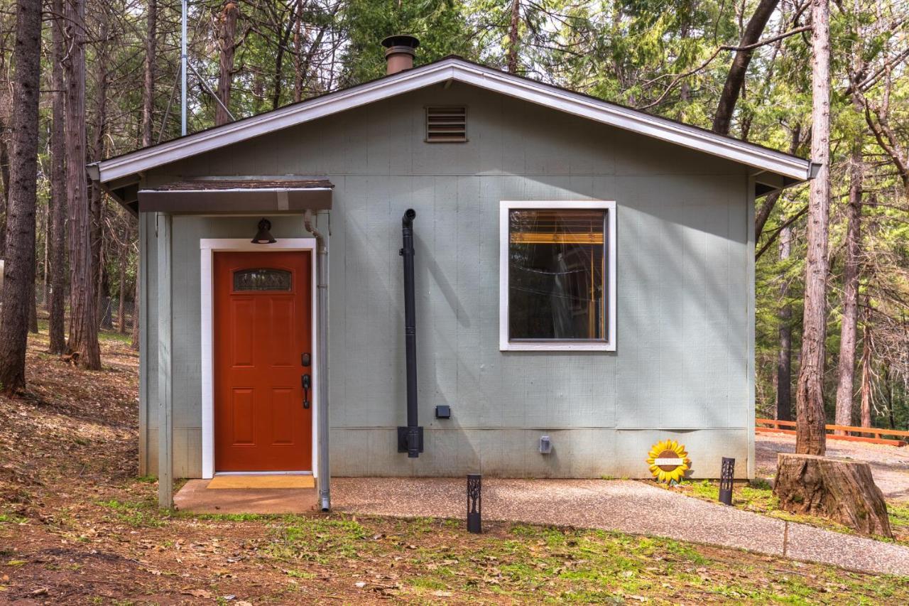 Hotel Little House In The Big Woods Forest Ranch Exterior foto